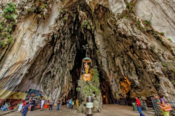 Batu Caves – as cavernas sagradas da Malásia 3 Interior Caverna