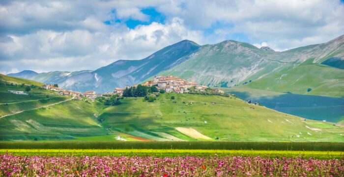 7 cidades imperdíveis para se conhecer na Itália 4 Castelluccio di Norcia